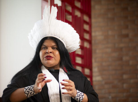 ministra-dos-povos-indigenas-planeja-sair-do-governo-apos-cop-30