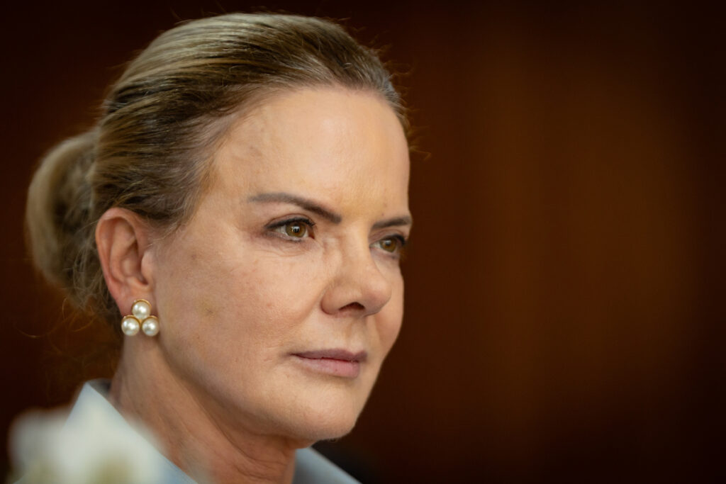 gleisi-se-pronuncia-sobre-licenca-para-a-petrobras-na-foz-do-amazonas
