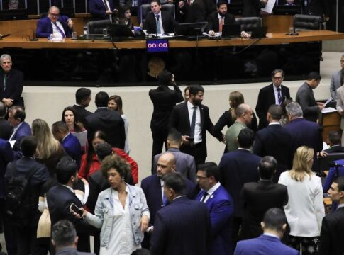camara-aprova-urgencia-para-votar-direito-a-bagagem-de-mao-gratuita