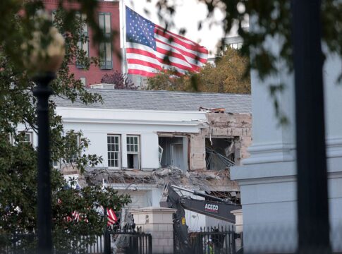 trump-inicia-reforma-milionaria-na-casa-branca-em-meio-ao-shutdown