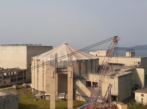 angra-3:-obra-parada-gera-custo-anual-de-quase-r$-1-bilhao