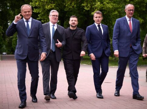 lideres-apoiam-intensificar-pressao-sobre-a-russia-por-paz-na-ucrania