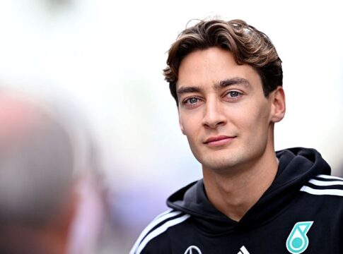 russel-critica-monotonia-na-formula-1:-“corrida-ate-a-curva-um”