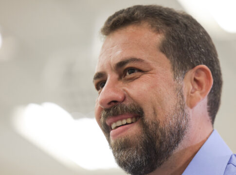 boulos-ja-despacha-no-planalto-para-cumprir-“missao”-dada-por-lula