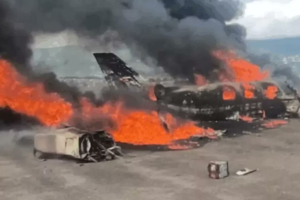 imagens-fortes:-aviao-cai-e-explode-apos-decolagem-na-venezuela.-video