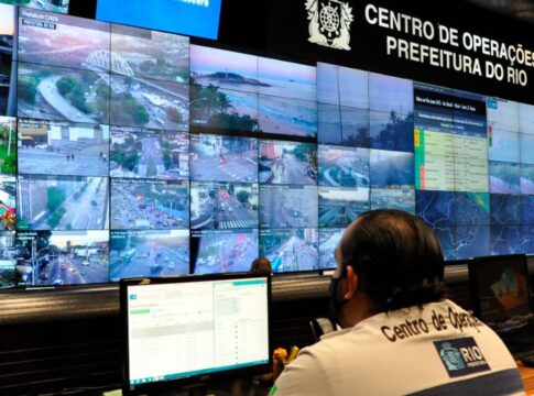 rio-instala-cameras-inteligentes-para-buscas-criminais-em-segundos