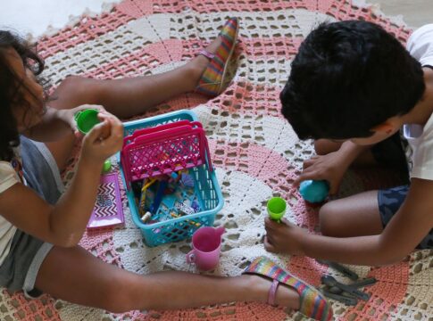 ebc-define-recomendacao-sobre-tratamento-a-criancas-e-adolescentes