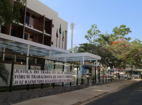 empresa-e-condenada-por-obrigar-mulher-a-fazer-“numero-2”-em-sacolas