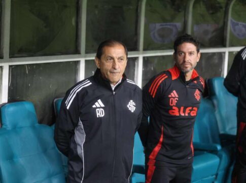 “nao-pensamos-em-rebaixamento”,-diz-ramon-diaz-apos-derrota-para-bahia