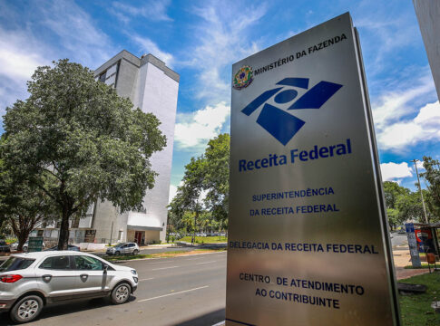 arrecadacao-com-iof-subiu-33%-em-setembro;-total-e-de-r$-8,4-bilhoes