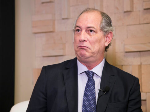 deputados-do-pdt-disparam-contra-ciro-gomes-em-grupo-de-zap