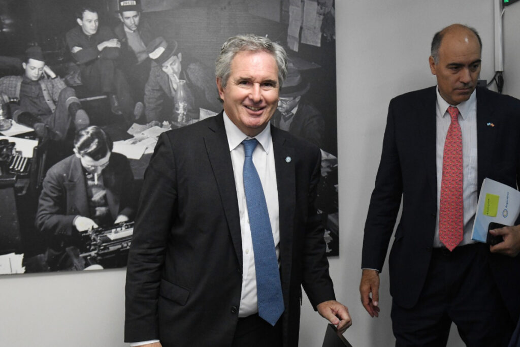 argentina:-javier-milei-escolhe-pablo-quirno-como-novo-chanceler