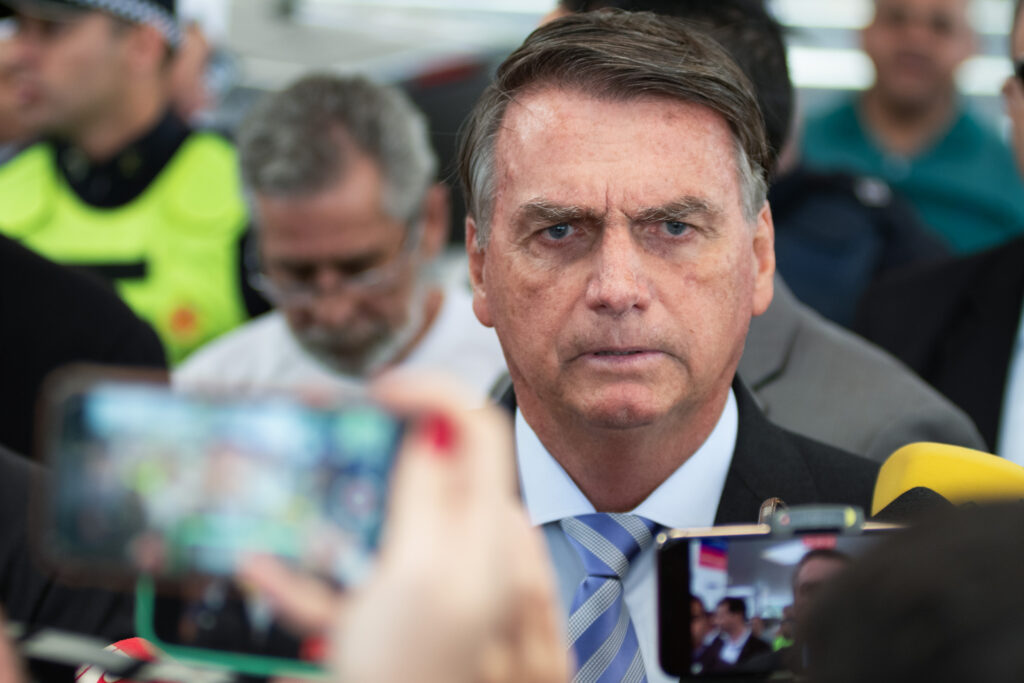 bolsonaro-sela-apoio-a-candidato-ao-senado-por-minas-gerais