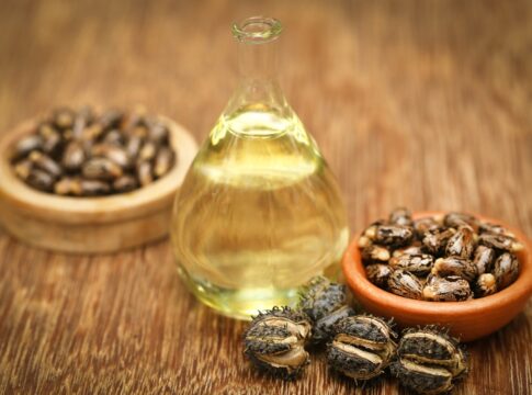 oleo-anti-inflamatorio-hidrata-a-pele-e-melhora-a-saude-dos-cabelos