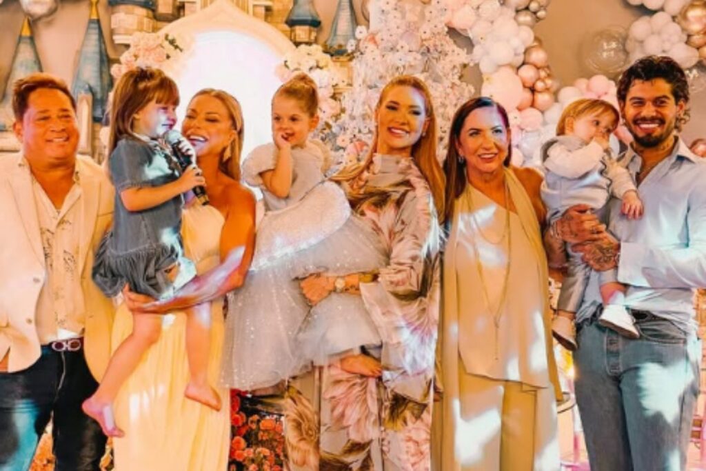 ze-felipe-compartilha-foto-com-virginia-na-festa-da-filha-maria-flor