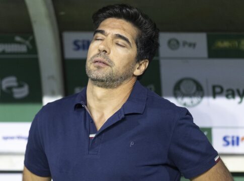abel-mostra-confianca-apos-derrota-do-palmeiras:-“temos-90-minutos”