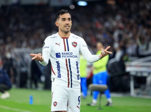 libertadores:-palmeiras-perde-por-3-x-0-e-vira-alvo-de-meme-dos-rivais