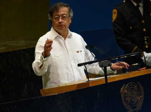 trump-impoe-sancoes-ao-presidente-da-colombia,-gustavo-petro