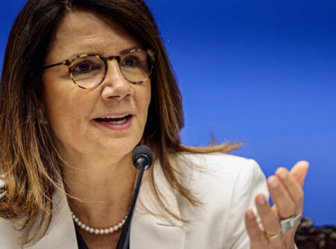 licenca-na-margem-equatorial-deve-impulsionar-debates,-diz-ana-toni