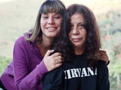 maria-gladys:-mia-goth,-atriz-de-hollywood,-suspende-aluguel-da-mae