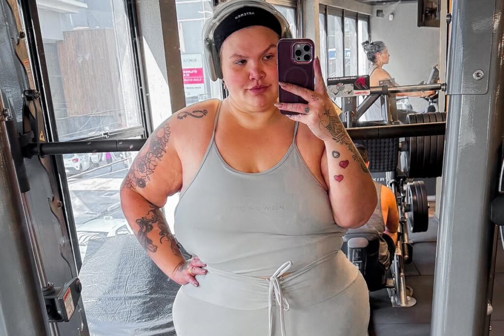 thais-carla-fala-sobre-mudancas-no-corpo-apos-perder-mais-de-70-kg