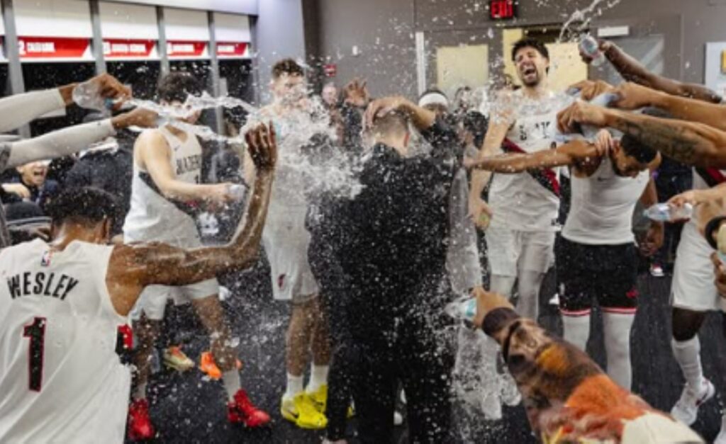 mestre-splitter:-pela-1a-vez-um-tecnico-brasileiro-vence-jogo-na-nba