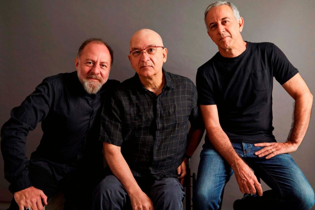 os-paralamas-e-dado-villa-lobos:-reencontro-historico-em-brasilia