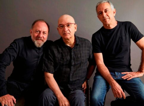os-paralamas-e-dado-villa-lobos:-reencontro-historico-em-brasilia