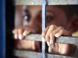 tortura-contra-menores-infratores-ainda-e-realidade-no-pais.-veja-dados