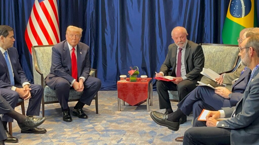 lula-sobre-encontro-com-trump-na-malasia:-“dia-muito-feliz”