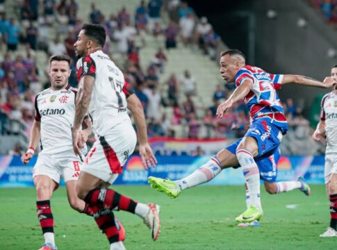 flamengo-tropeca-e-palmeiras-pode-abrir-na-lideranca-do-brasileirao