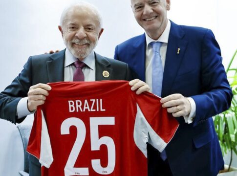 lula-convida-presidente-da-fifa-para-conhecer-universidade-do-esporte