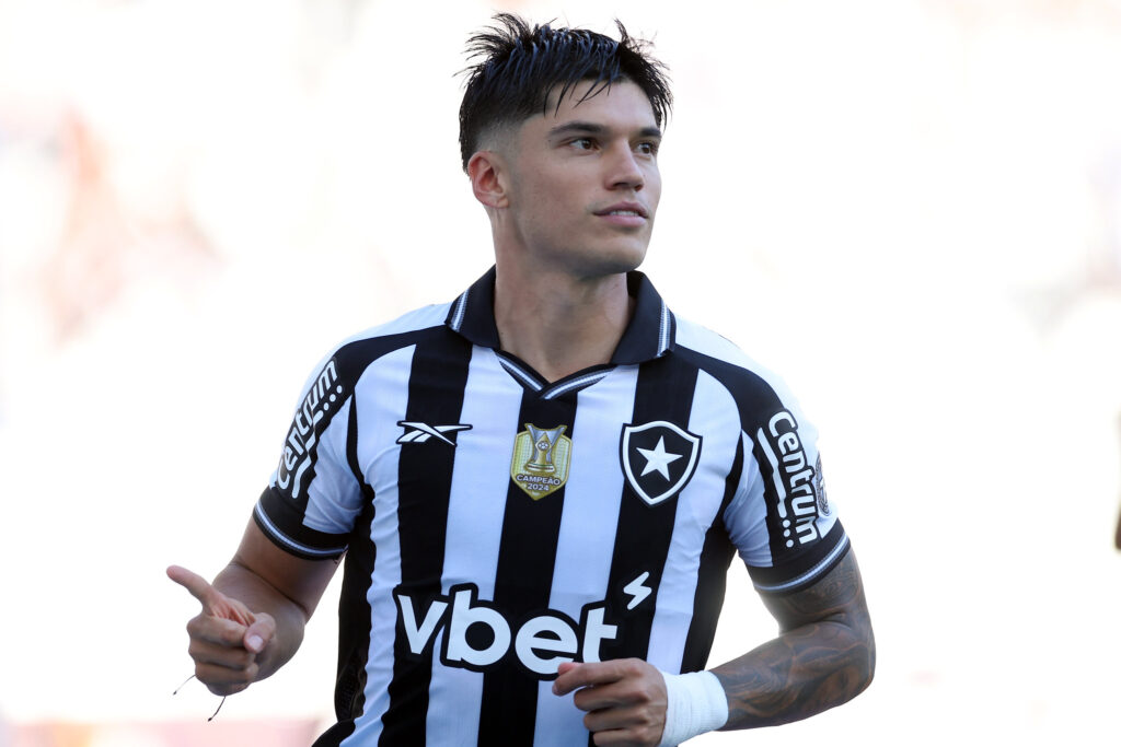 video:-botafogo-marca-gol-no-santos-com-apenas-22-segundos-de-jogo