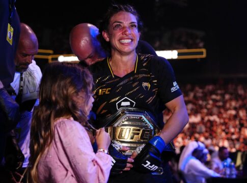 brasileira-recem-campea-do-ufc-ja-tem-futura-disputa-a-vista