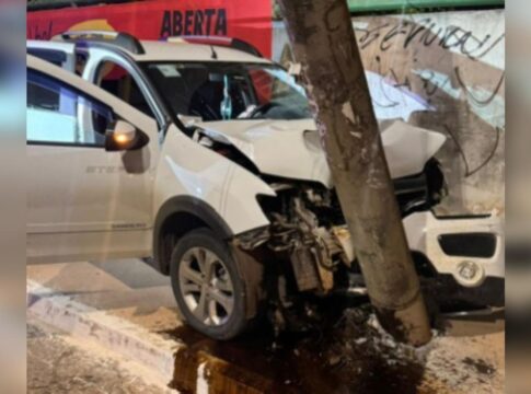 veja-como-ficou-o-carro-do-motorista-vitima-de-tentativa-de-latrocinio