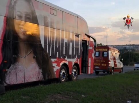 homem-morre-esmagado-ao-trocar-pneu-de-onibus-de-cantora-sertaneja