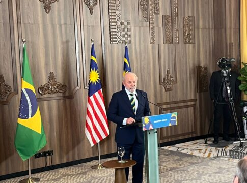 lula-quer-discutir-guerra-da-ucrania-com-trump