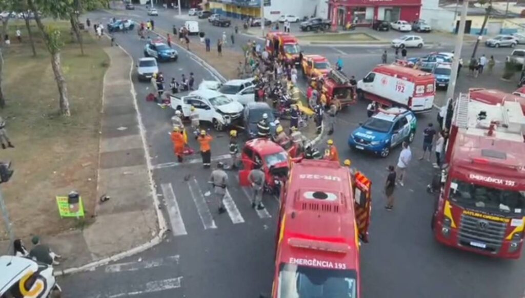 video-mostra-engavetamento-que-deixou-um-morto-e-5-feridos-em-goiania