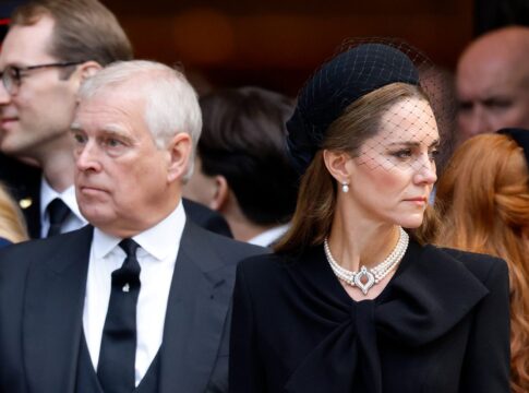 fonte-revela-reacao-de-kate-middleton-sobre-morar-perto-de-andrew