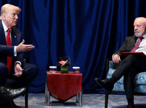 trump-parabeniza-lula-e-diz-que-negociacoes-com-brasil-prosseguem