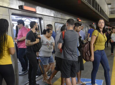 metro-do-rio-resolve-problema-de-sinalizacao-e-trens-voltam-a-operar