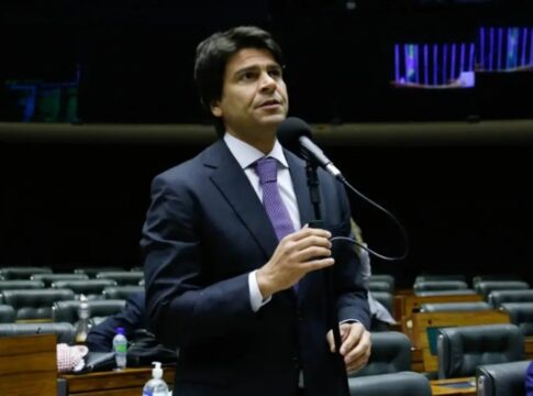 e-melhor-reforma-administrativa-com-lula-que-com-direita,-diz-relator