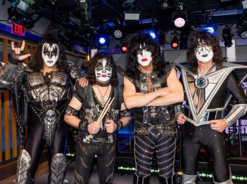 membro-da-equipe-do-kiss-morre-um-mes-apos-o-guitarrista-ace-frehley