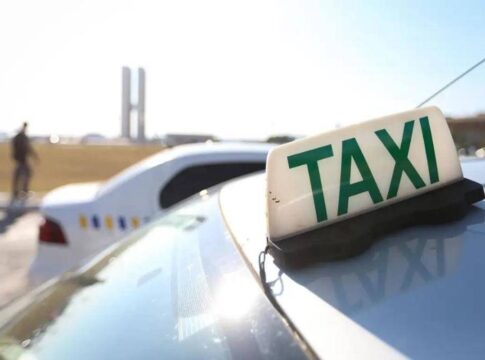 taximetro:-camara-aprova-mp-que-isenta-taxis-da-taxa-de-fiscalizacao