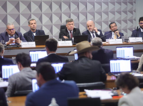 cpmi-do-inss-ouve-socio-do-“careca”-e-piloto.-siga-ao-vivo