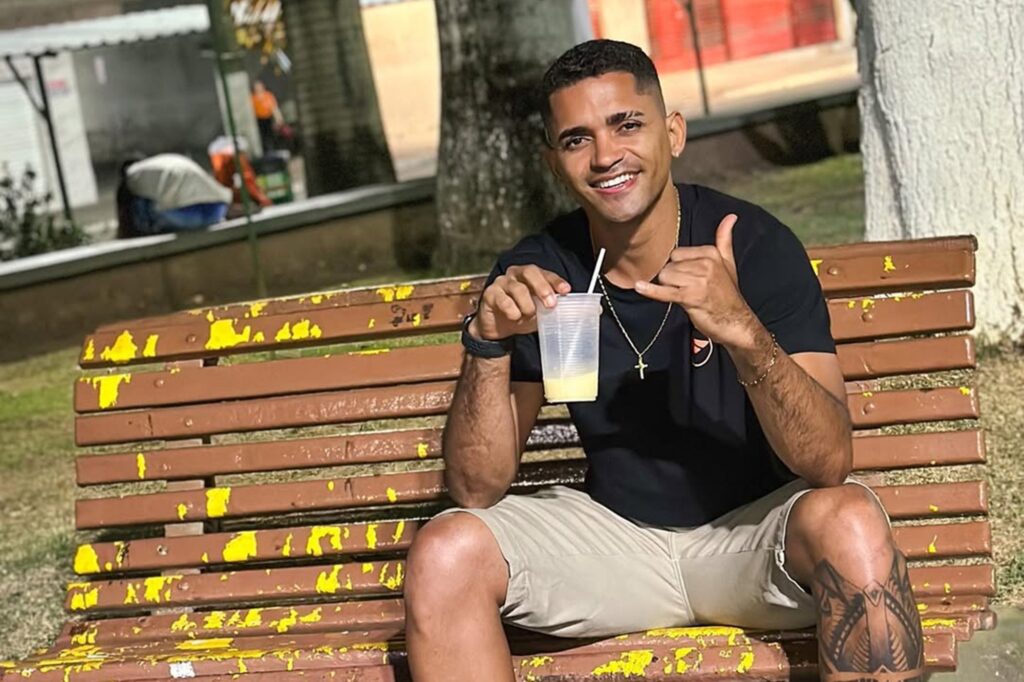 video:-youtuber-condenado-viralizou-com-pegadinhas-de-duplo-sentido