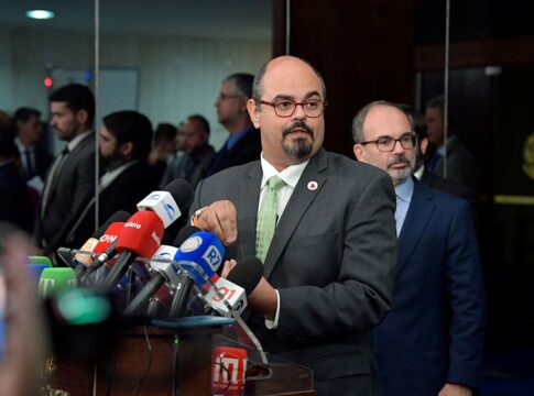 vice-de-zema-se-filia-no-psd-e-dificulta-palanque-de-lula-em-mg