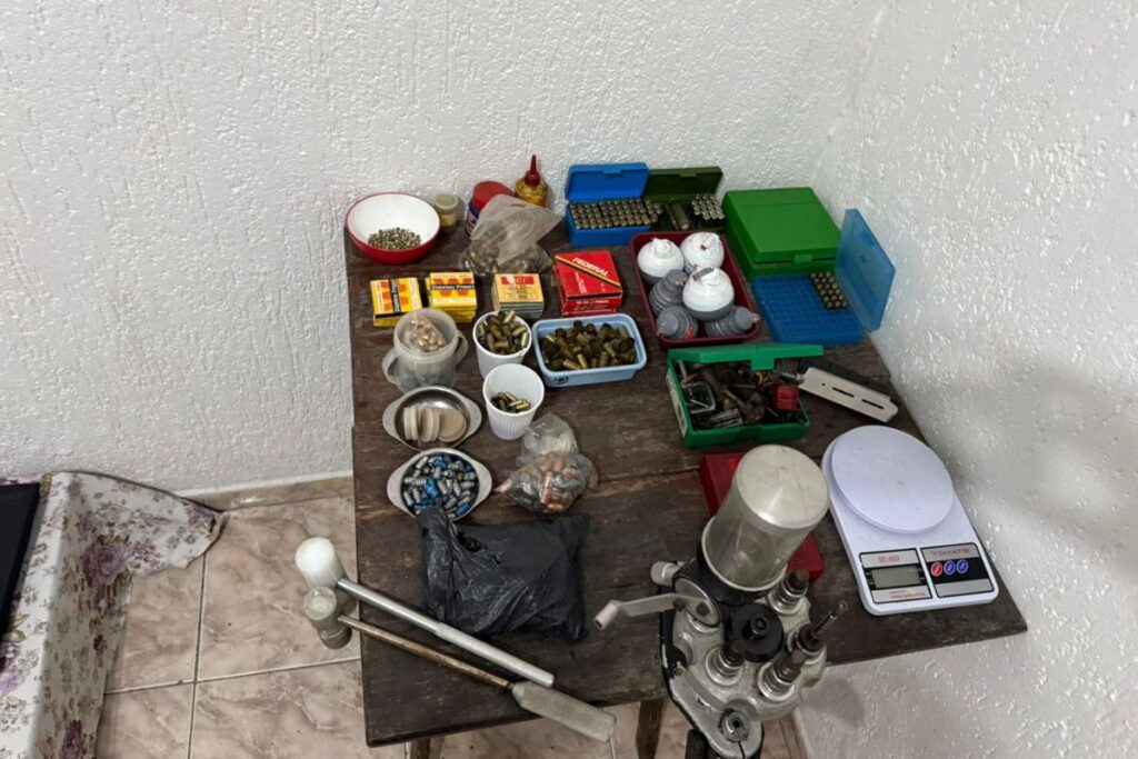 policia-deflagra-operacao-contra-distribuicao-de-drogas-em-sp.-video