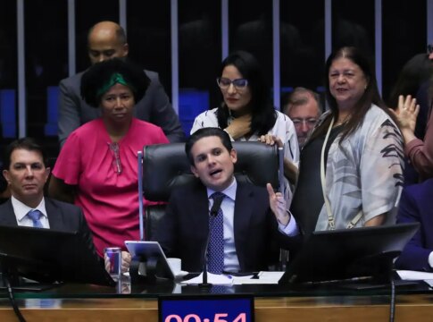 camara-dos-deputados-aprova-licenca-menstrual-de-ate-2-dias