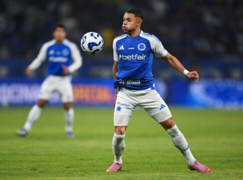 cruzeiro-confirma-lesao-de-wanderson-apos-lance-polemico;-entenda